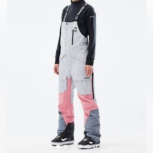 Montec Fawk 2021 boarding overalls